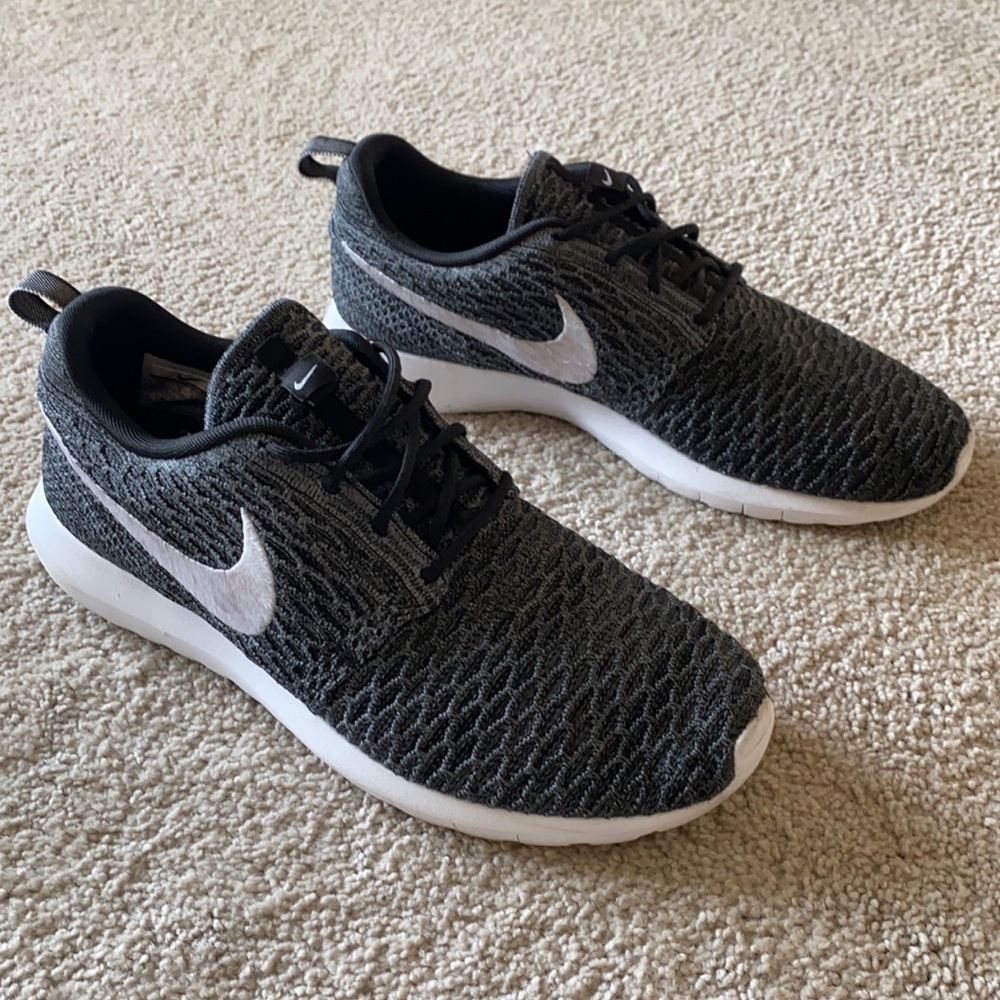 Nike Flyknit Roshe Run